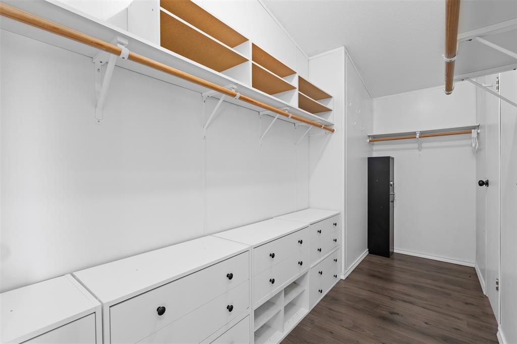 181 Pr 125 Whitney, TX 76692 - Photo 18 of 34 a view of an empty walk in closet