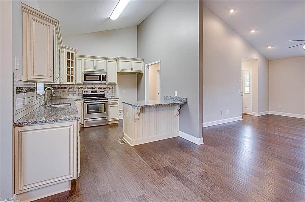 2798 Stutts Road Asheboro, NC 27205 - Photo 9 of 30 Gallery Image 9