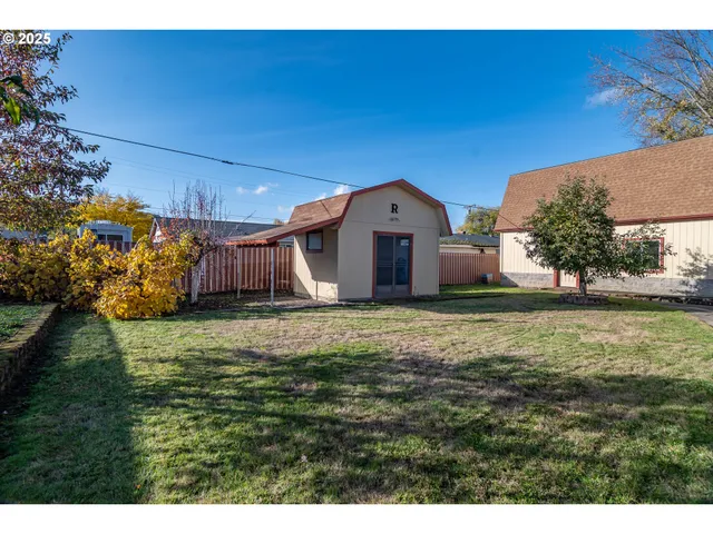 $350,000 | 4072 Hanna Street, Roseburg, OR 97471