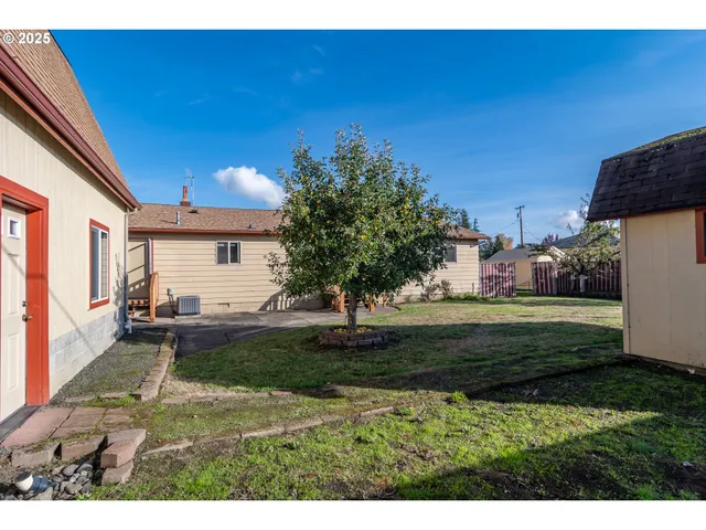 $350,000 | 4072 Hanna Street, Roseburg, OR 97471