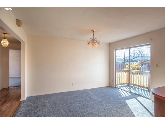 $350,000 | 4072 Hanna Street, Roseburg, OR 97471