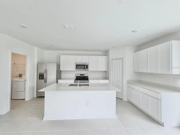 $2,100 | 3614 Hardman Dr Lake, Lake Wales, FL 33853
