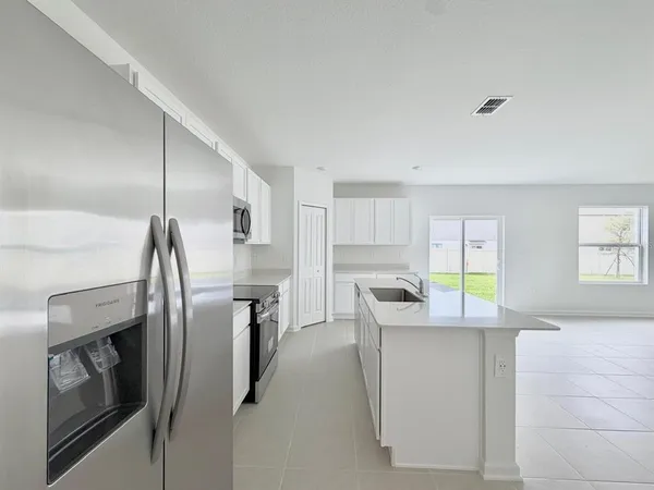 $2,100 | 3614 Hardman Dr Lake, Lake Wales, FL 33853