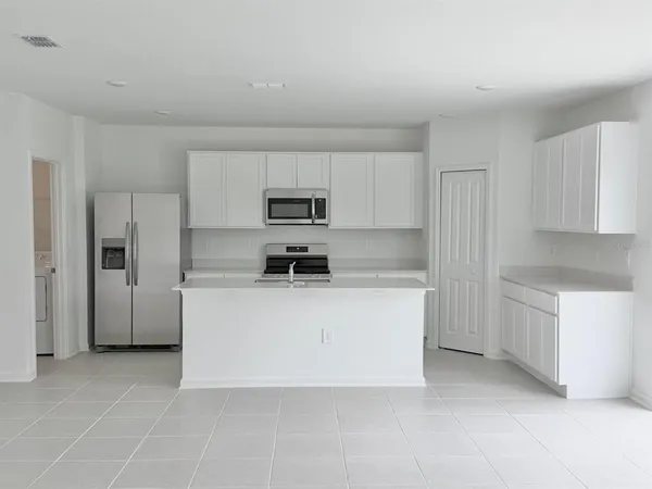 $2,100 | 3614 Hardman Dr Lake, Lake Wales, FL 33853