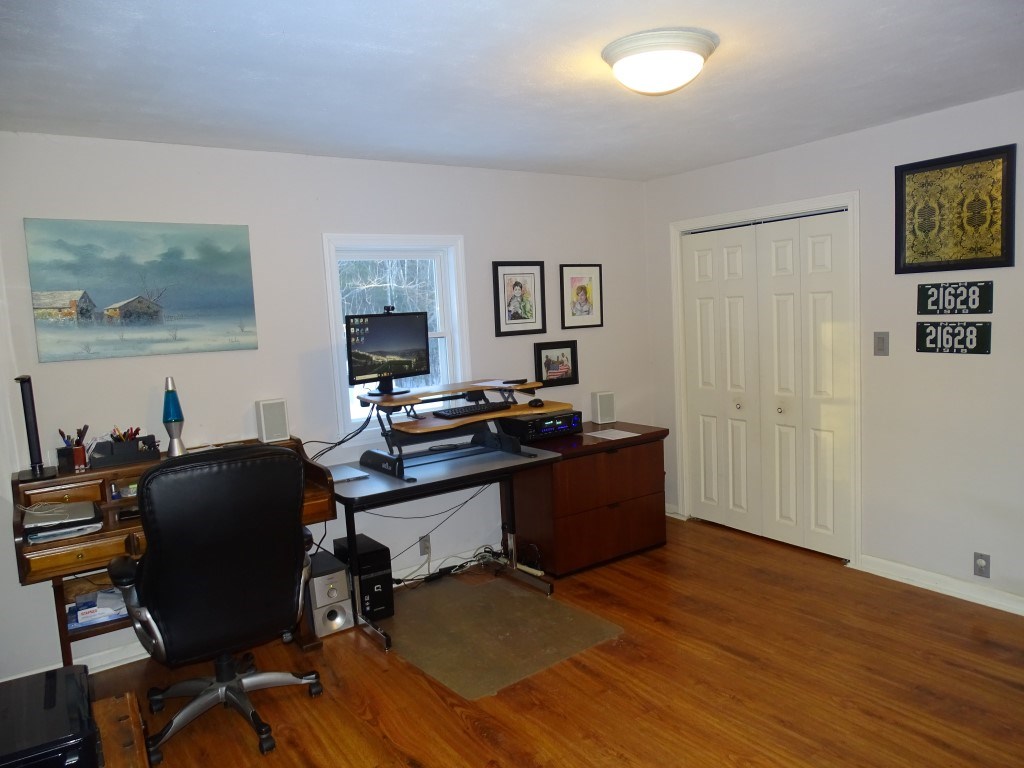 127 Canaan Road Strafford, NH 03884 - Photo 12 of 25