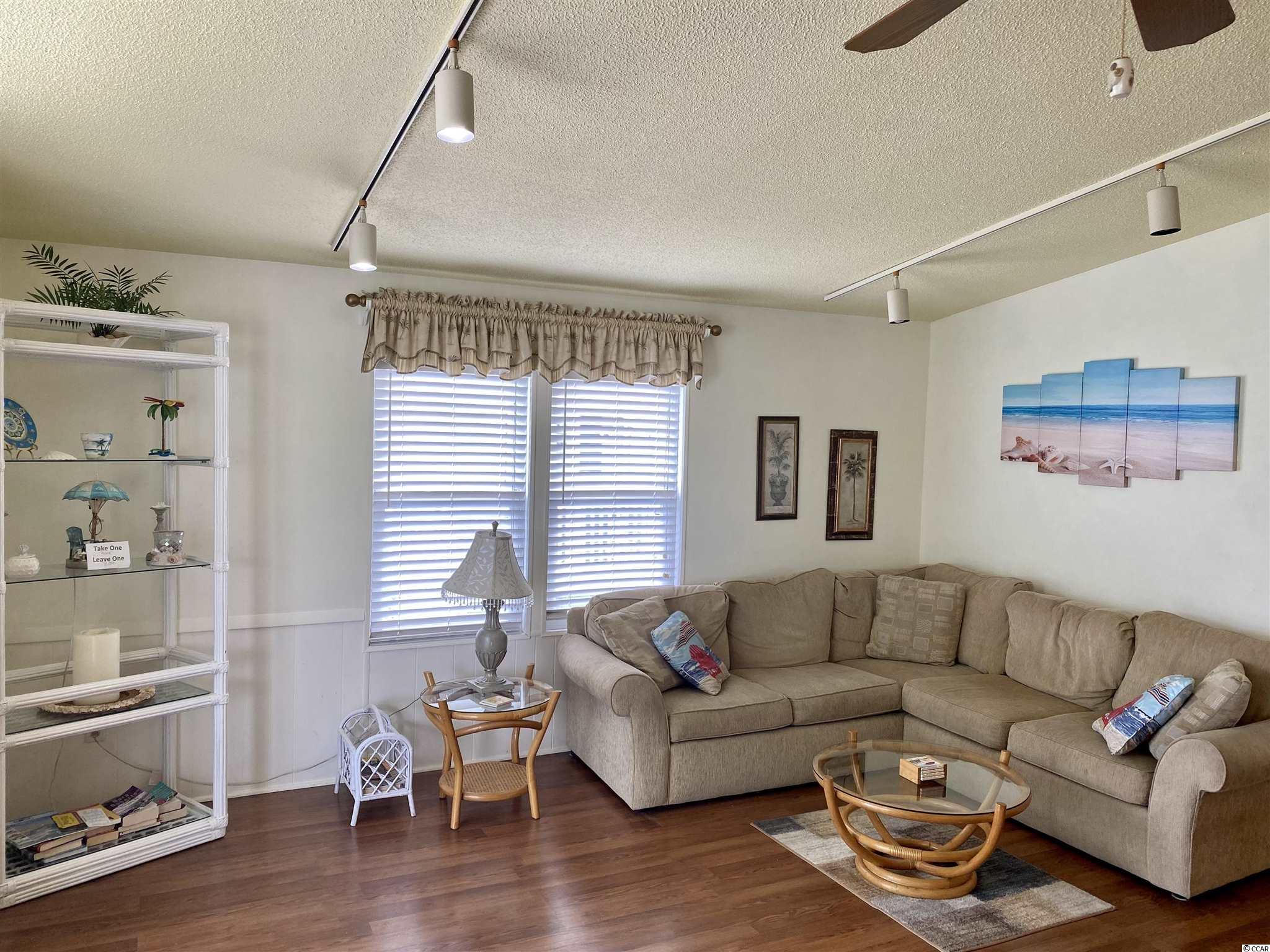 503 Oceanside Drive Murrells Inlet, SC 29576 - Photo 6 of 26 Gallery Image 6