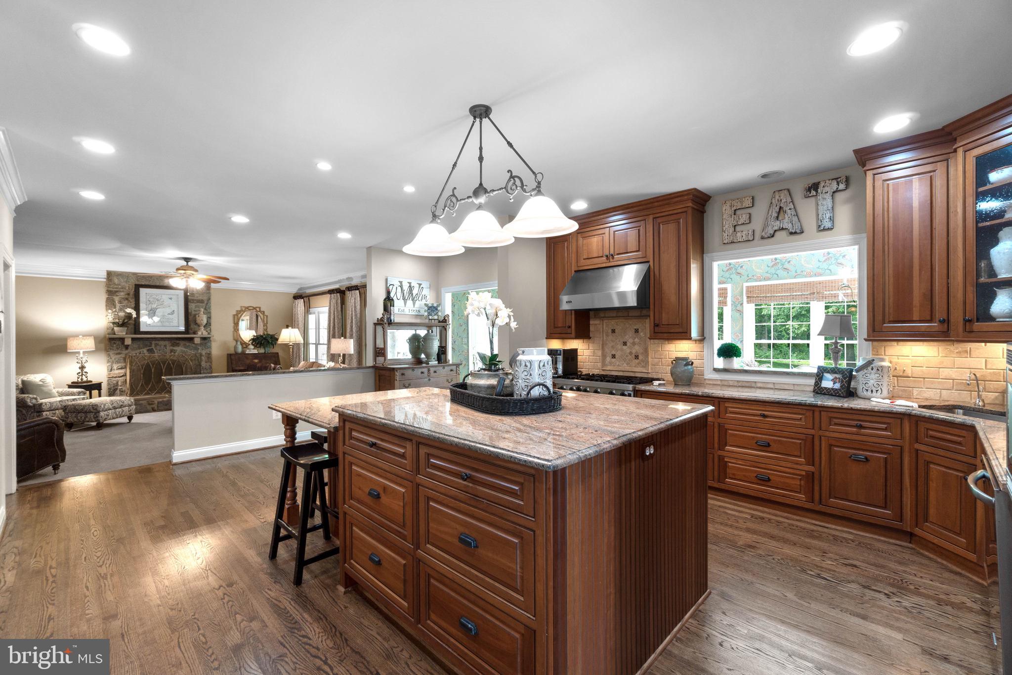 18216 Wickham Road Olney, MD 20832 - Photo 7 of 63