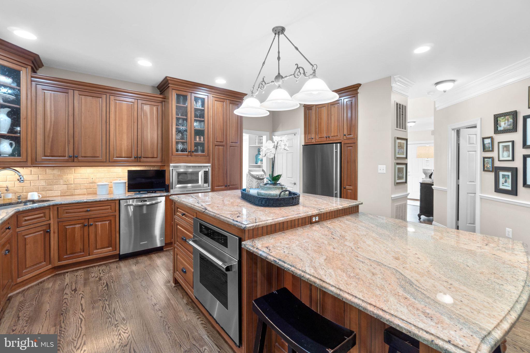 18216 Wickham Road Olney, MD 20832 - Photo 8 of 63