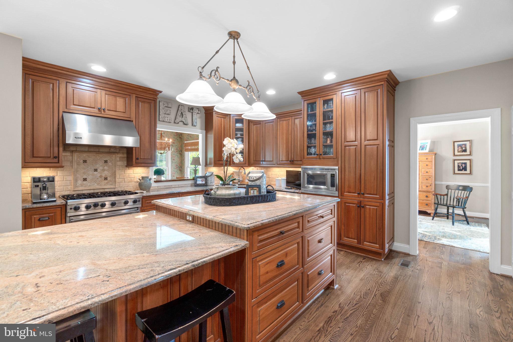 18216 Wickham Road Olney, MD 20832 - Photo 9 of 63