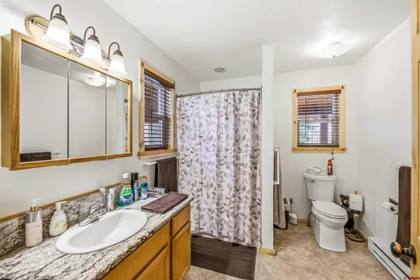 $725,000 | 200 Lake Road, Cimarron, CO 81220