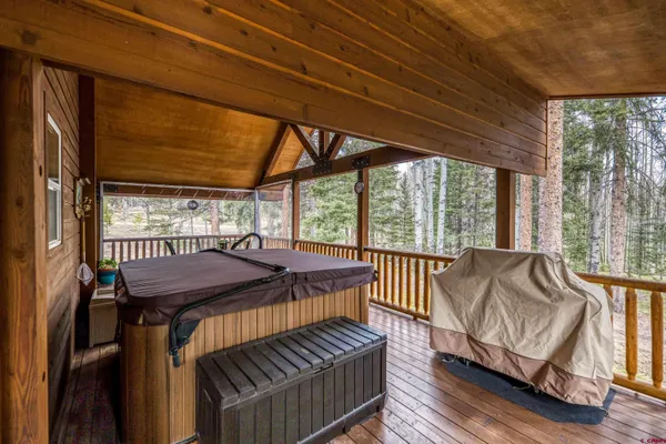 $725,000 | 200 Lake Road, Cimarron, CO 81220