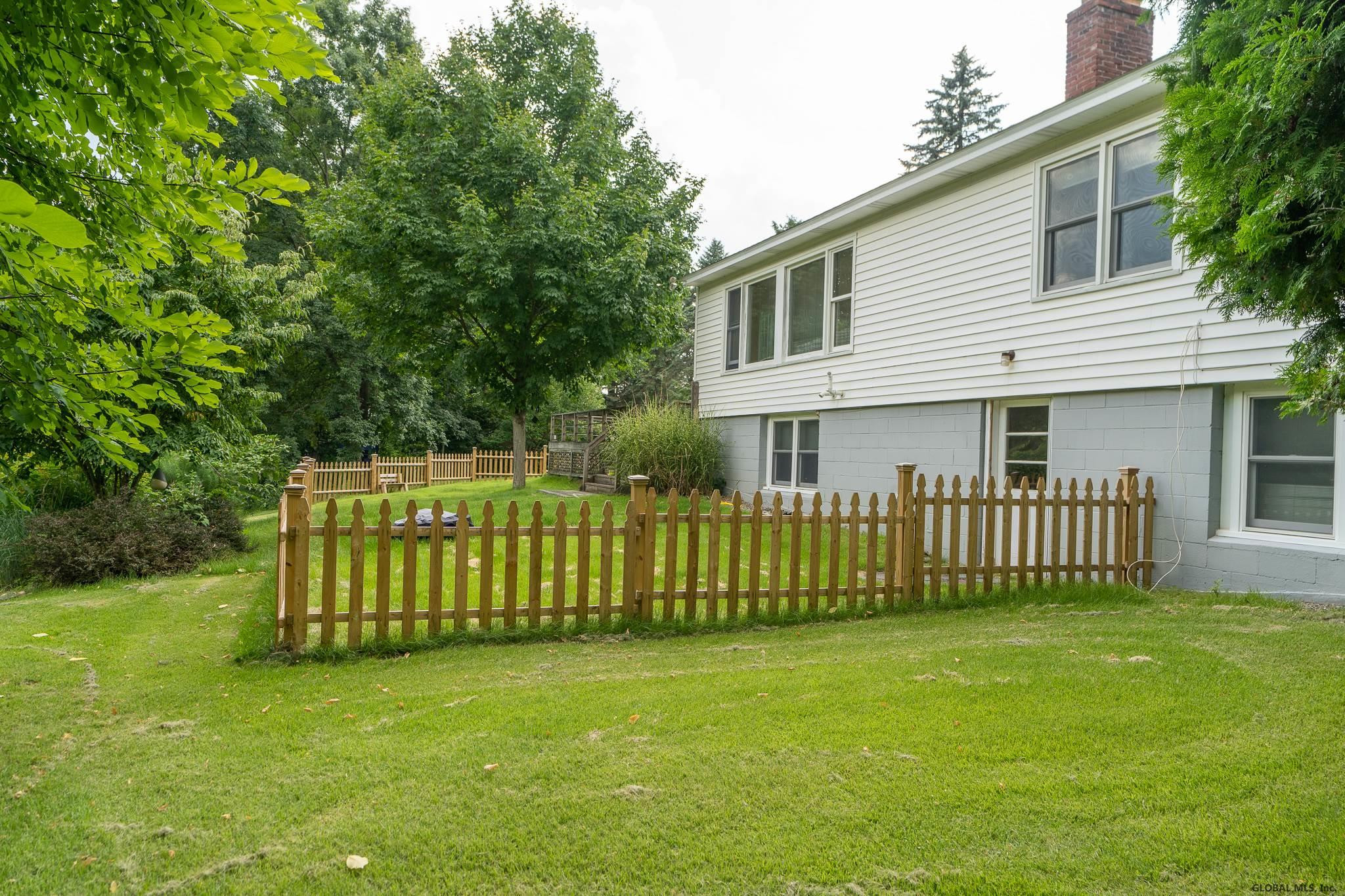 28 E Road Troy, NY 12180 - Photo 15 of 66 Photo 16