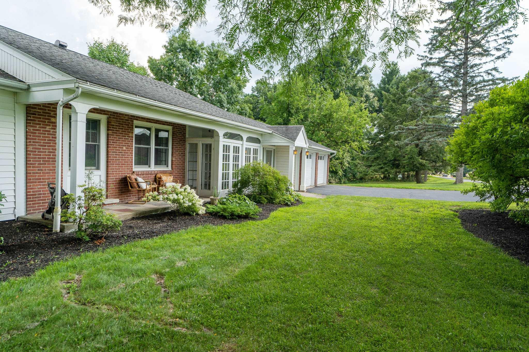 28 E Road Troy, NY 12180 - Photo 16 of 66 Photo 17