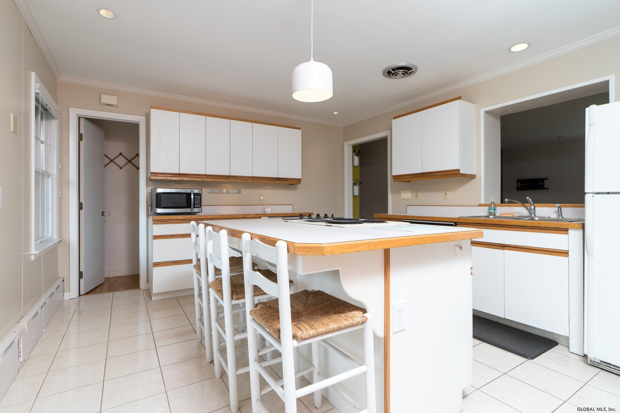 28 E Road Troy, NY 12180 - Photo 20 of 66 Photo 21