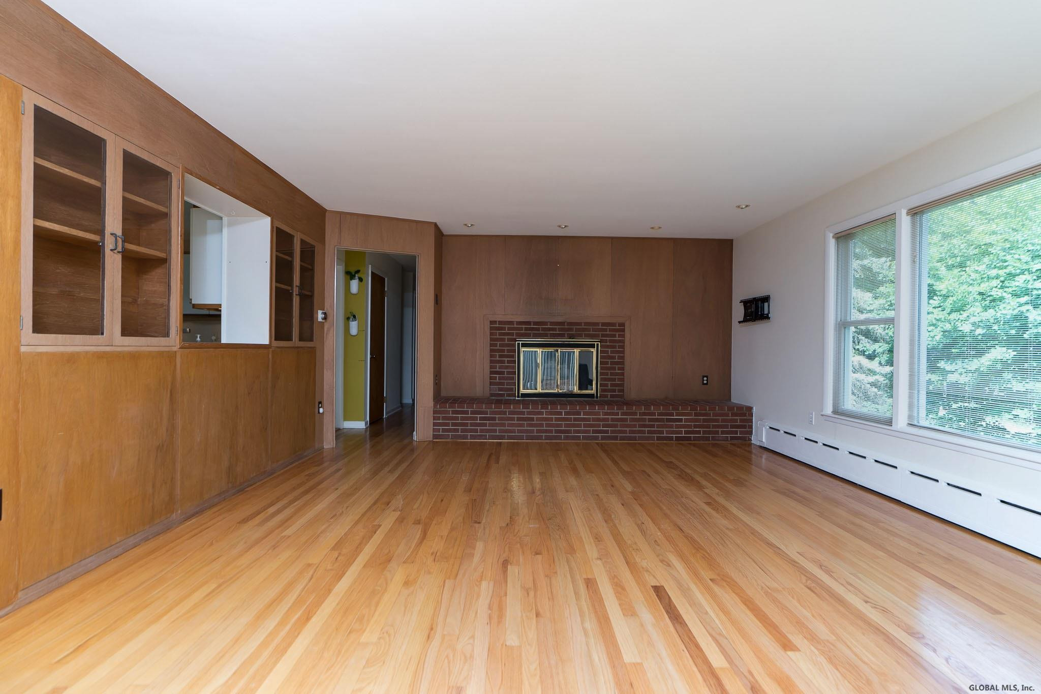 28 E Road Troy, NY 12180 - Photo 23 of 66 Photo 24