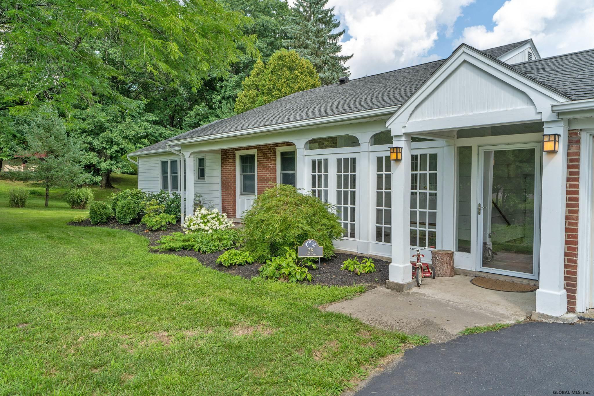 28 E Road Troy, NY 12180 - Photo 3 of 66 Photo 3