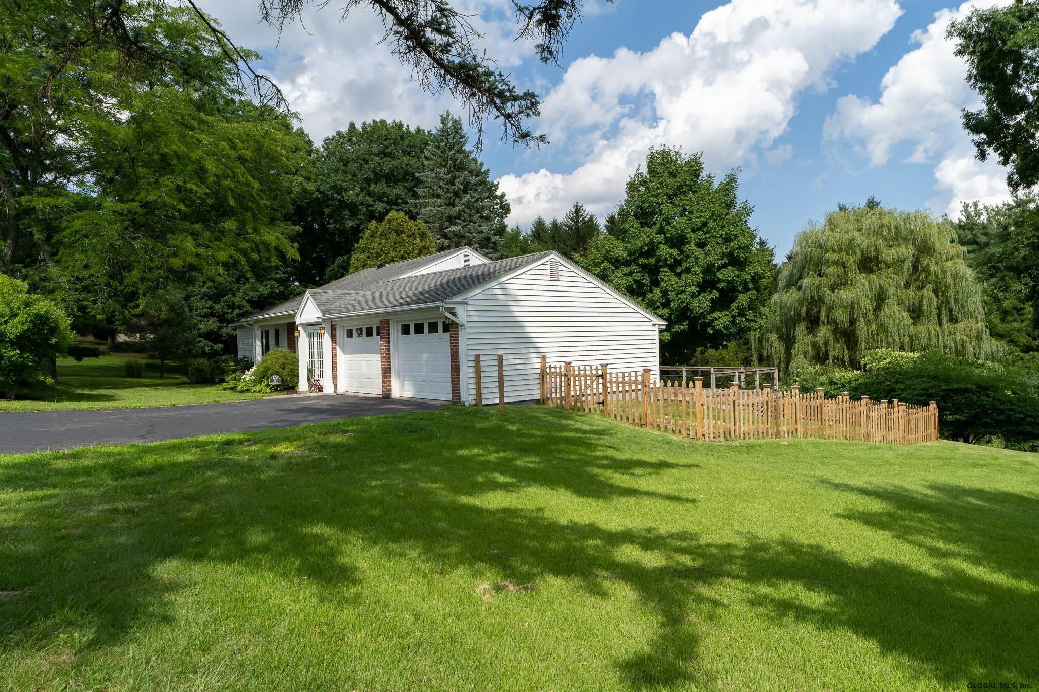 28 E Road Troy, NY 12180 - Photo 5 of 66 Photo 5