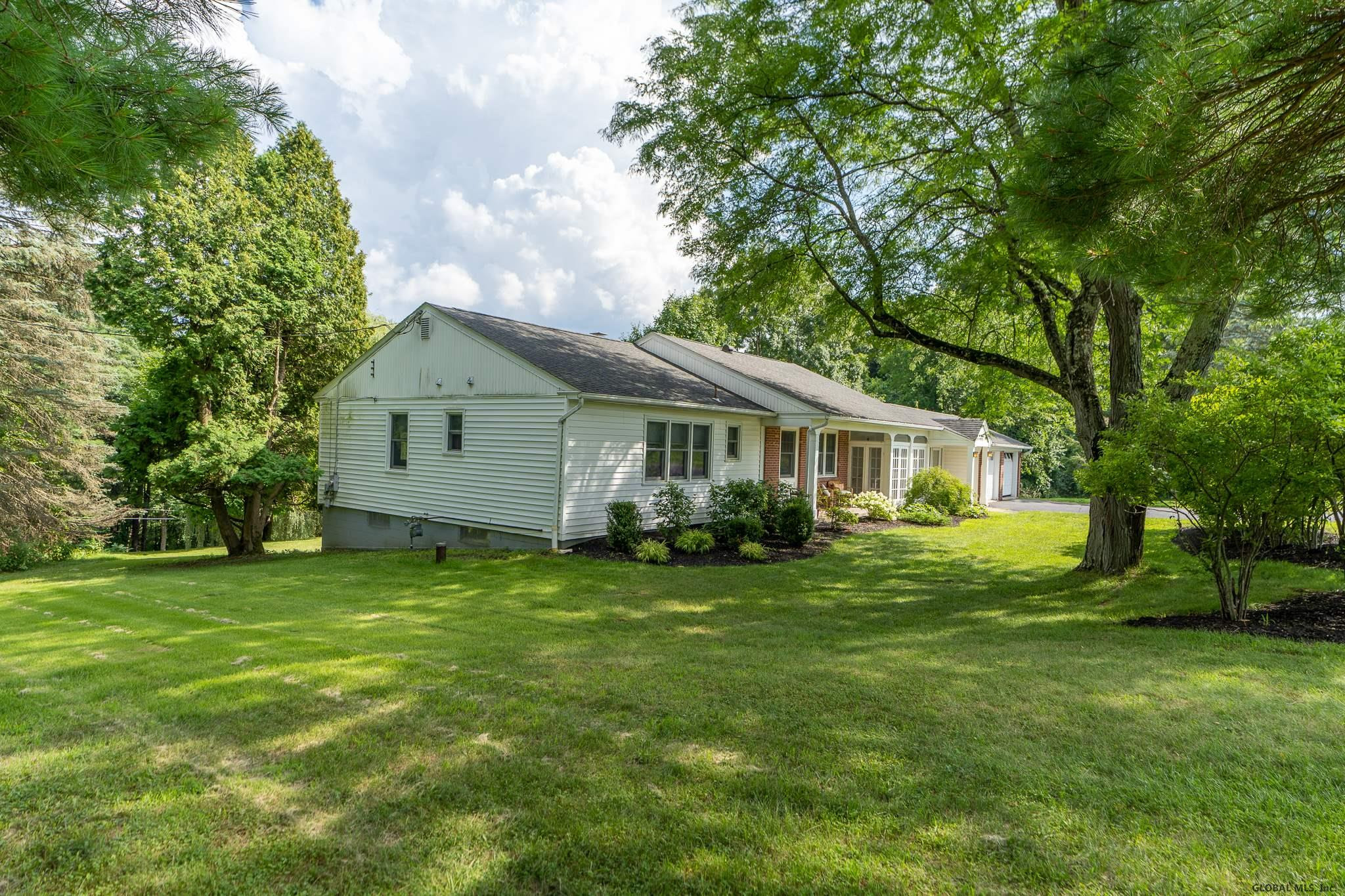28 E Road Troy, NY 12180 - Photo 7 of 66 Photo 7