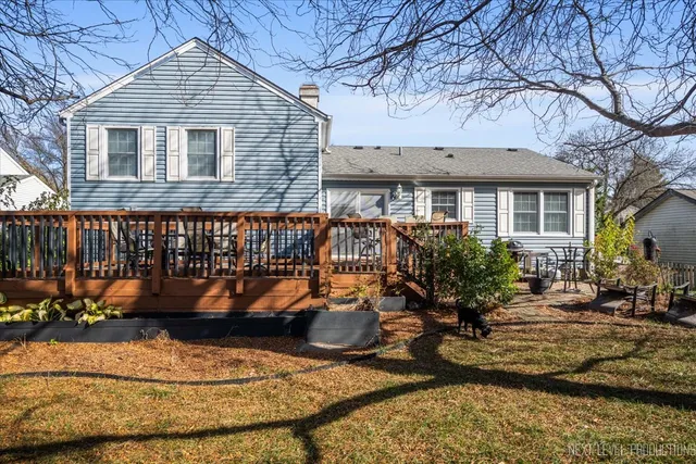 $550,000 | 2167 Countryside Circle, Naperville, IL 60565