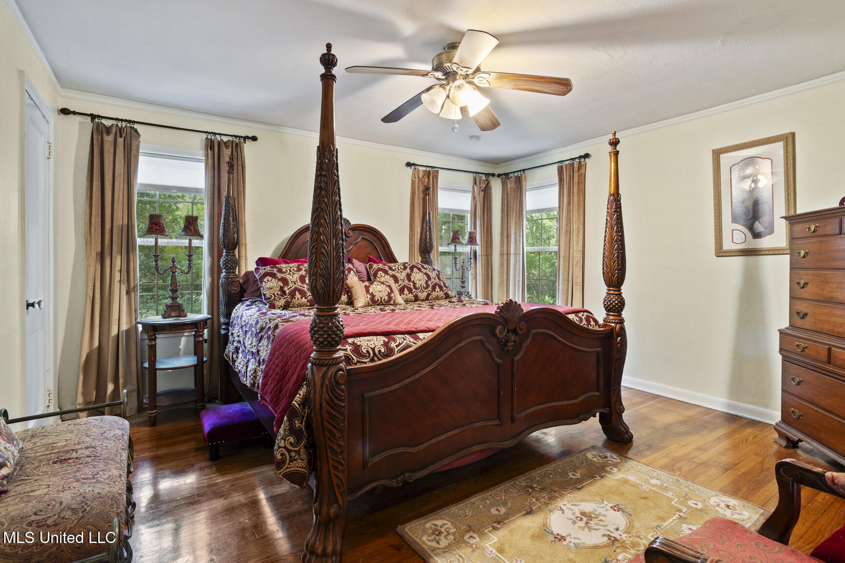 316 Colonial Circle Jackson, MS 39211 - Photo 19 of 28 316 Colonial Cir-19