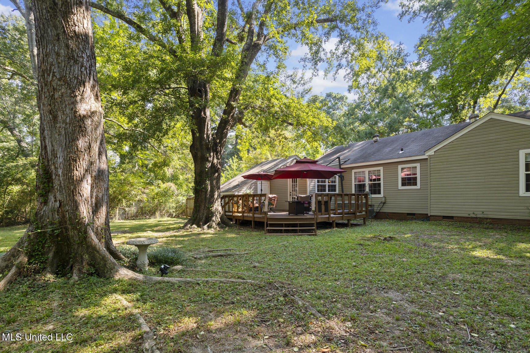 316 Colonial Circle Jackson, MS 39211 - Photo 24 of 28 316 Colonial Cir-24