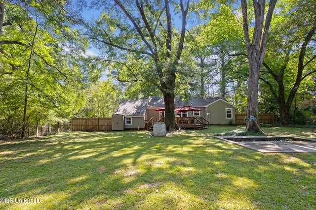 $165,000 | 316 Colonial Circle, Jackson, MS 39211