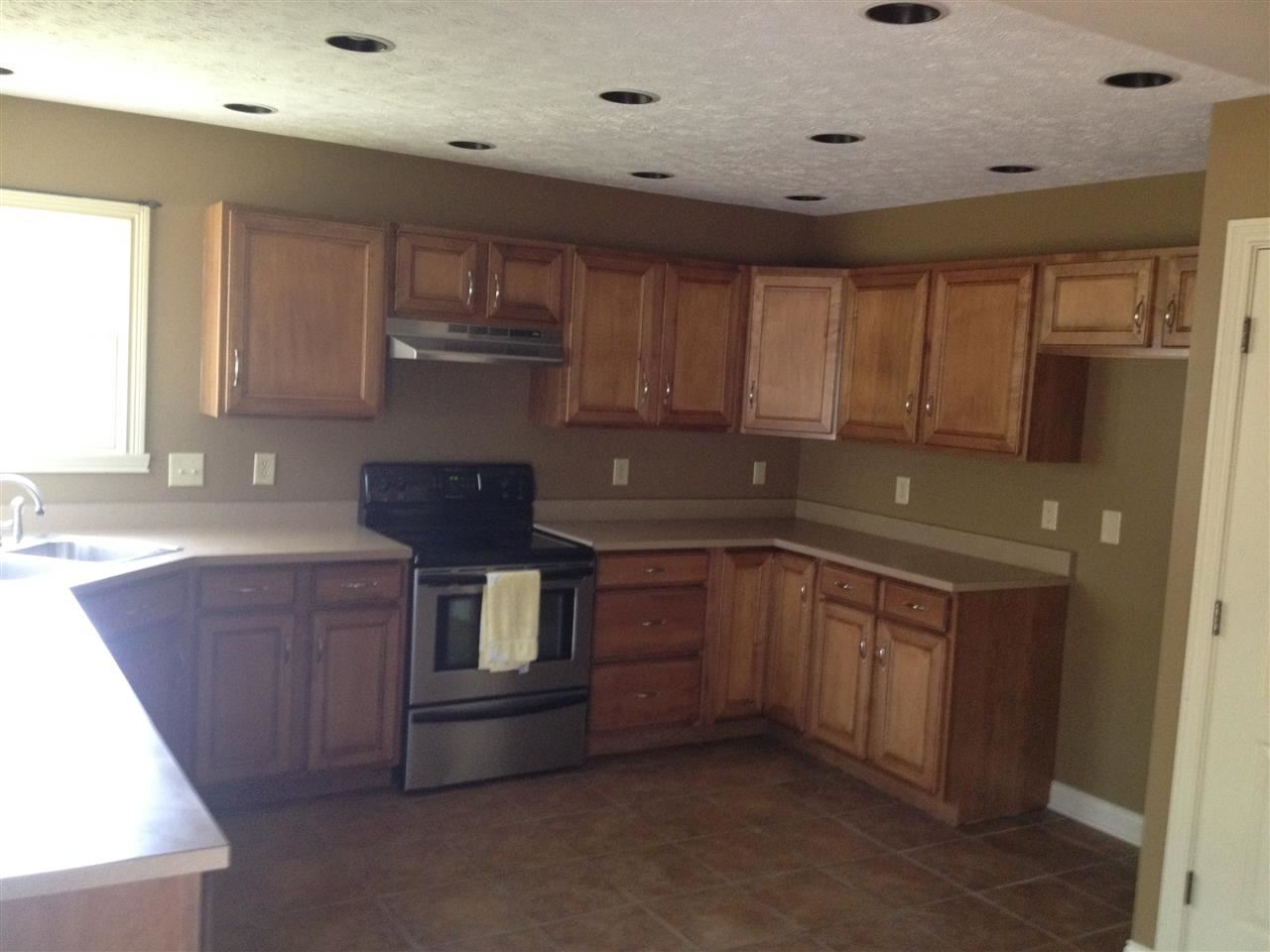 4352 North Rindle Lane Bloomington, IN 47404 - Photo 5 of 13 Gallery Image 5