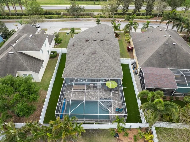 $637,500 | 513 Manns Harbor Drive, Apollo Beach, FL 33572