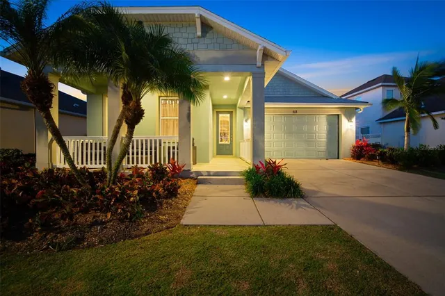 $637,500 | 513 Manns Harbor Drive, Apollo Beach, FL 33572