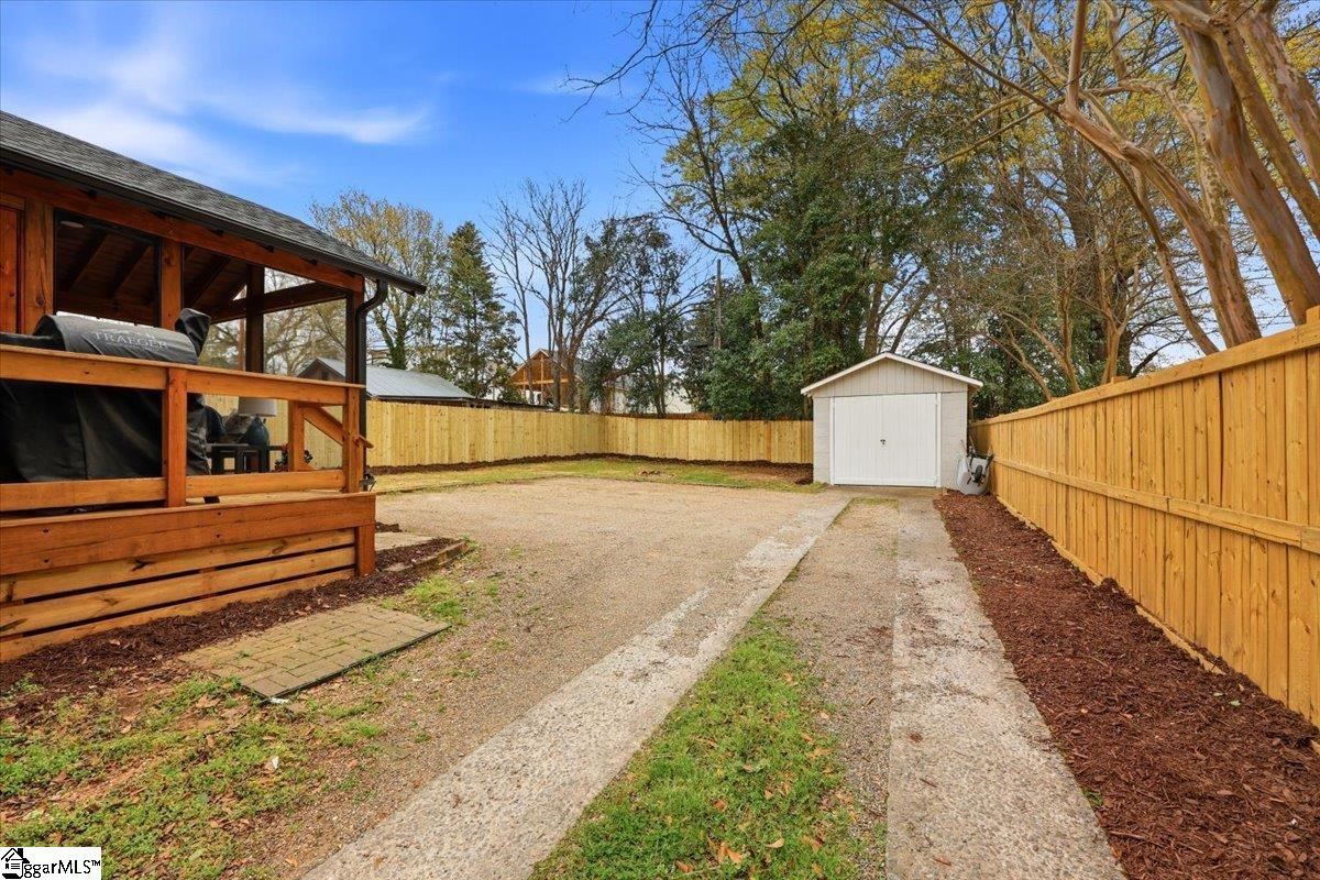 213 West Faris Road Greenville, SC 29605 - Photo 20 of 22 Gallery Image 20