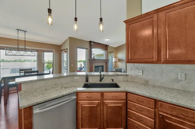 $330,000 | 704 West Slate Street, Andover, KS 67002