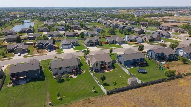 $330,000 | 704 West Slate Street, Andover, KS 67002