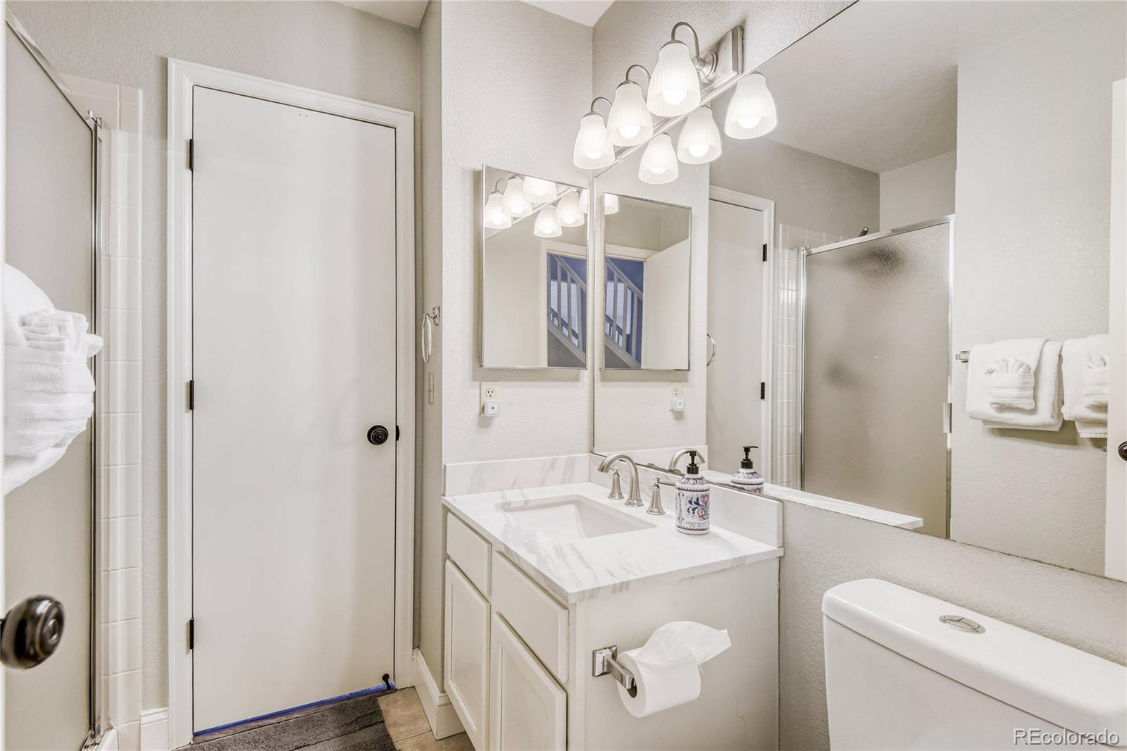 9853 Salford Lane Highlands Ranch, CO 80126 - Photo 13 of 17