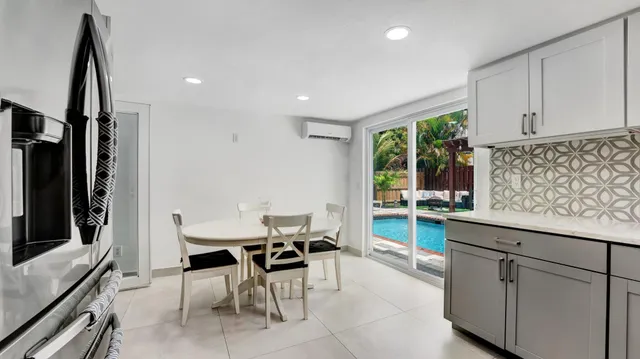 $549,900 | 9709 Southwest 1st Place, Boca Raton, FL 33428