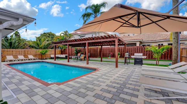 $549,900 | 9709 Southwest 1st Place, Boca Raton, FL 33428