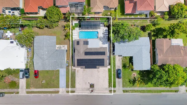 $549,900 | 9709 Southwest 1st Place, Boca Raton, FL 33428