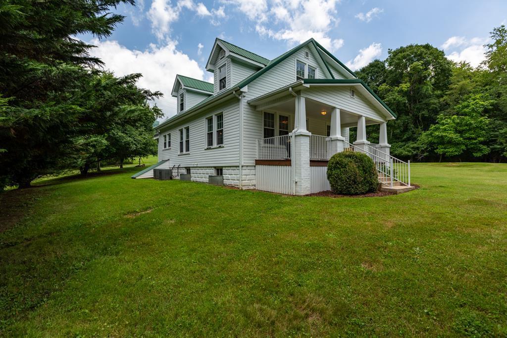 26361 Poor Valley Road Saltville, VA 24370 - Photo 6 of 43 70295_49