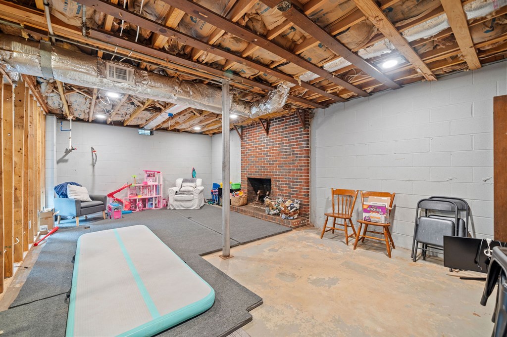 751 Upper Burris Road Canton, GA 30114 - Photo 17 of 57 Gallery Image 17