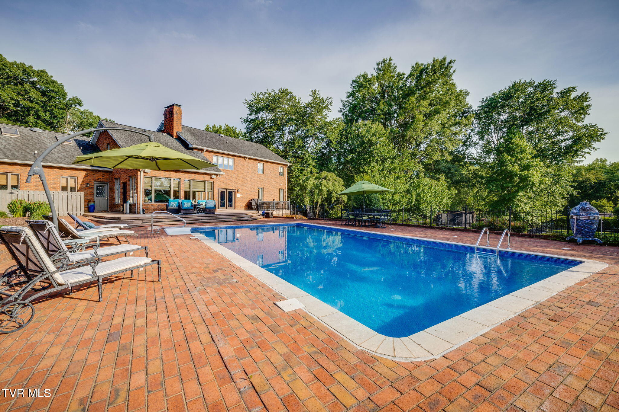 704 Chippendale Road Kingsport, TN 37660 - Photo 85 of 95 078