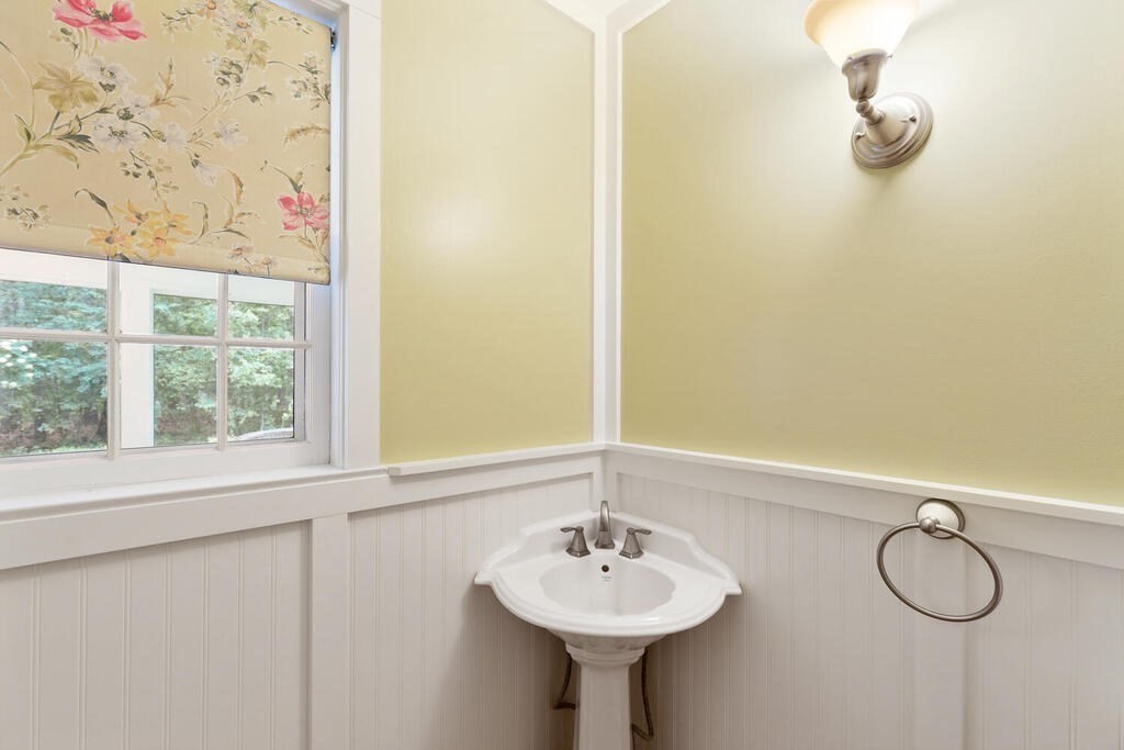 2 Landmark Road Westford, MA 01886 - Photo 22 of 31 Gallery Image 22