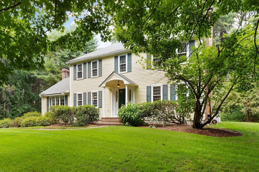 2 Landmark Road Westford, MA 01886 - Photo 3 of 31 Gallery Image 3