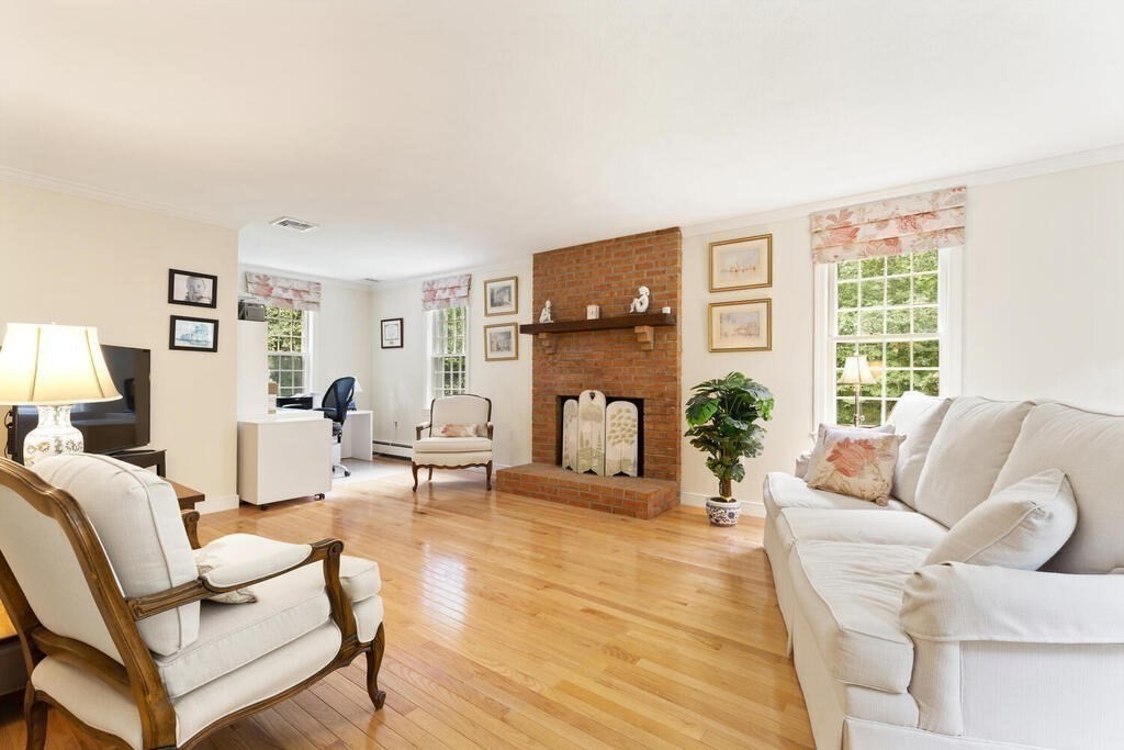 2 Landmark Road Westford, MA 01886 - Photo 9 of 31 Gallery Image 9