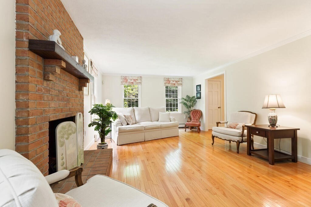 2 Landmark Road Westford, MA 01886 - Photo 10 of 31 Gallery Image 10