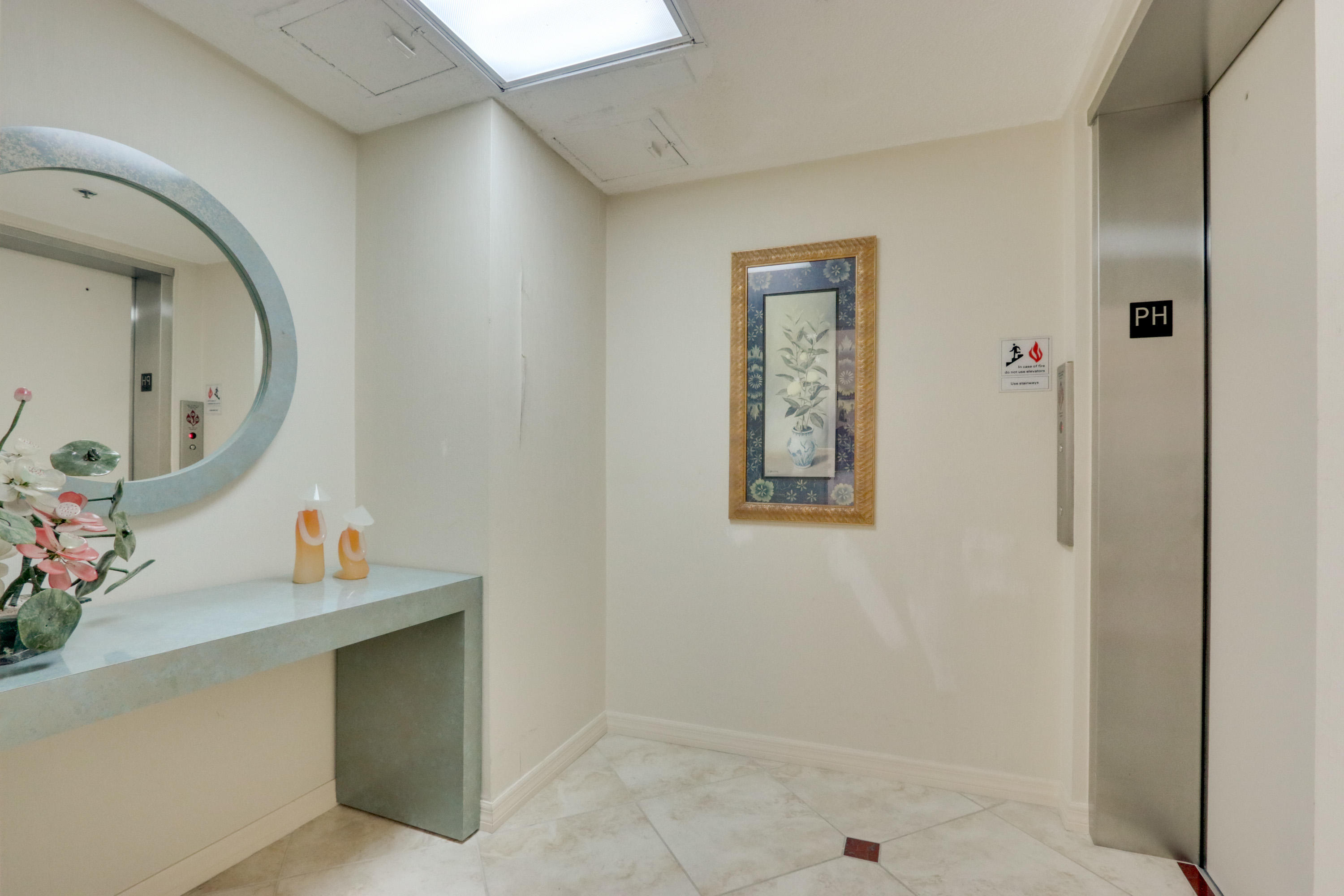17031 Boca Club Boulevard, Unit 106A Boca Raton, FL 33487 - Photo 13 of 60 Lobby Elevator Landing