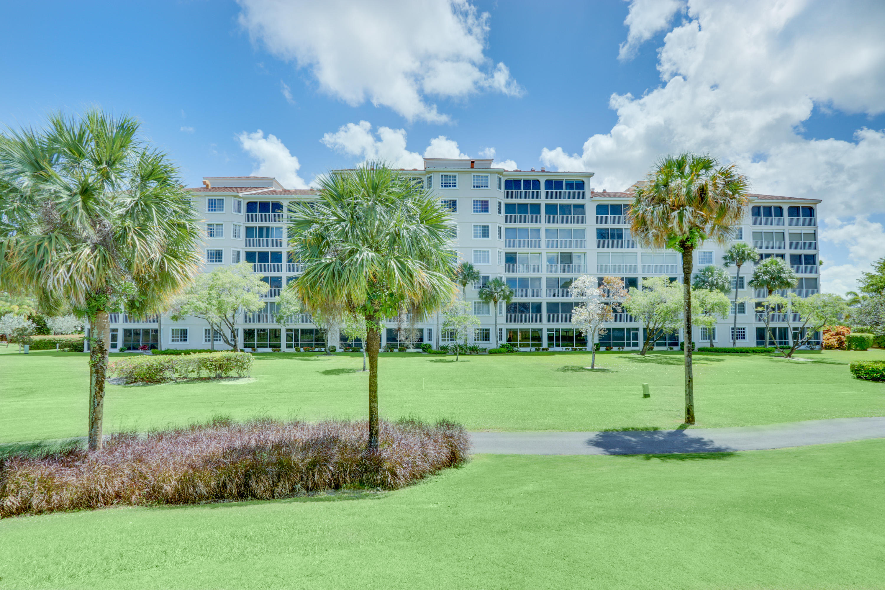 17031 Boca Club Boulevard, Unit 106A Boca Raton, FL 33487 - Photo 10 of 60 17031 Rear Builiding view 2