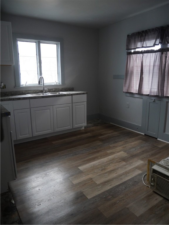 986 Bay Street Rochester, NY 14609 - Photo 3 of 16