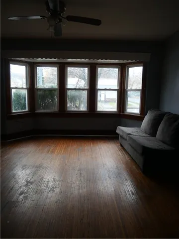 $1,450 | 986 Bay Street, Rochester, NY 14609