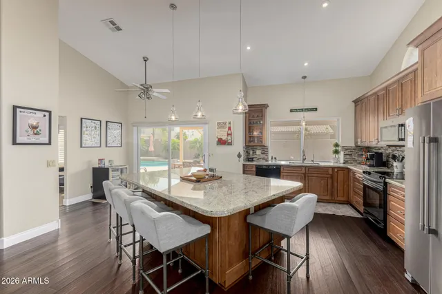 $729,900 | 103 East Mountain Sky Avenue, Phoenix, AZ 85048