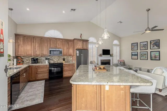 $729,900 | 103 East Mountain Sky Avenue, Phoenix, AZ 85048