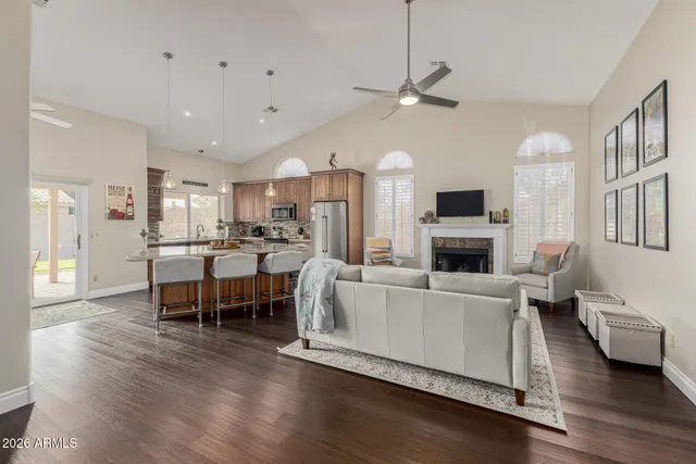 $729,900 | 103 East Mountain Sky Avenue, Phoenix, AZ 85048